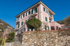 Casa Via Verzi, Finale Ligure